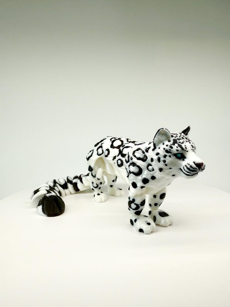 Articulated 3D Printed Leopard Fidget Figurine